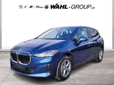 Gebraucht BMW 220 Active Tourer 170 PS (125 kW) 2025 Van / Kleinbus