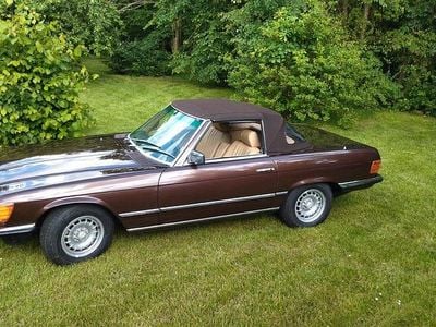 Braun Gebraucht 1984 Mercedes SL380 Cabrio | 16.900 €