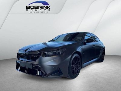 Neu BMW M5 Sport Line 727 PS (534 kW) 2026 Grau Limousine
