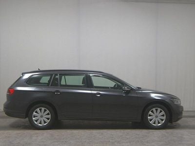 Usata VW Passat 150 CV (110 kW) 2023 Grigio Station wagon