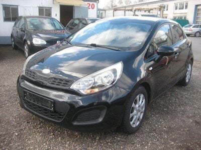 Usata Kia Rio 86 CV (63 kW) 2013 Nero Berlina