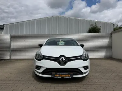 Gebraucht Renault Clio IV LIMITED 73 PS (53 kW) 2017 Weiß Limousine