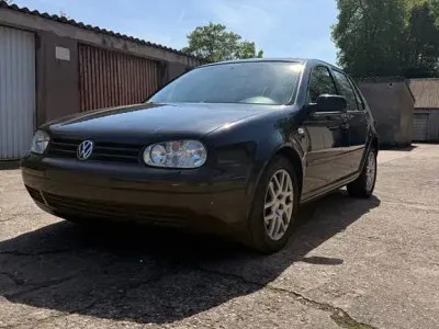 Brugt VW Golf IV Highline 116 HK (85 kW) 2002 Sort Sedan