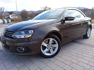 Gebraucht VW Eos 140 PS (102 kW) 2011 Black oak brown metallic Cabrio