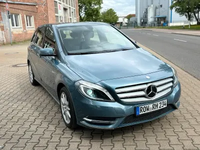 Brugt Mercedes B220 170 HK (125 kW) 2015 Blå MPV