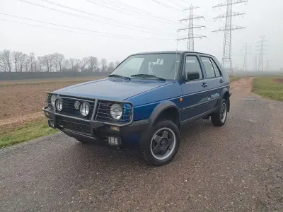 Gebraucht VW Golf Country 98 PS (72 kW) 1990 Blau Limousine