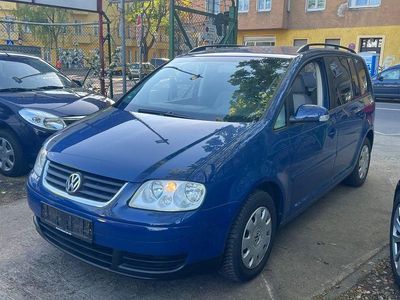 Gebraucht VW Touran Trendline 102 PS (75 kW) 2004 Blau Van / Kleinbus
