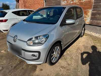 Gebraucht VW up! Cup 60 PS (44 kW) 2015 Silber Kleinwagen