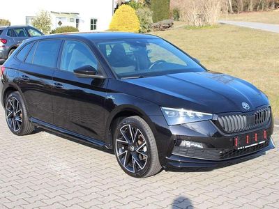 Gebraucht Skoda Scala Monte Carlo 150 PS (110 kW) 2023 Schwarzmagic perleffekt Kleinwagen