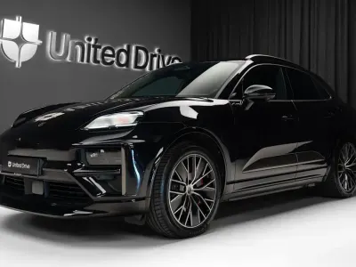 Gebraucht Porsche Macan Turbo 469 kW (639 PS) 2026 Schwarz SUV