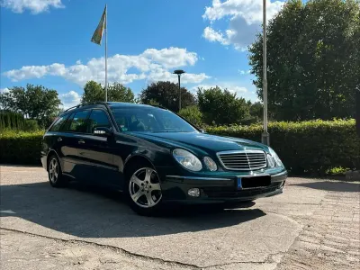 Gebraucht Mercedes E320 204 PS (150 kW) 2004 Grün Kombi