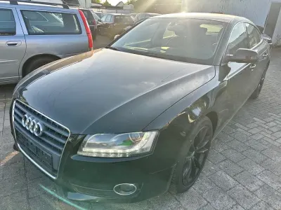 Gebraucht Audi A5 Sportback Comfort 179 PS (131 kW) 2010 Schwarz Kleinwagen