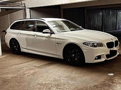 Gebraucht BMW 520 M Sport 190 PS (139 kW) 2014 Weiß Kombi