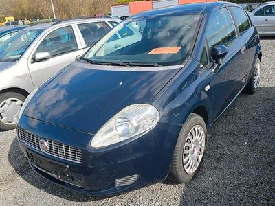 Gebraucht Fiat Punto 48 PS (35 kW) 2009 Blau Kleinwagen