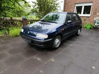 Używany Skoda Felicia 55 KM (40 kW) 1997 Niebieski Hatchback