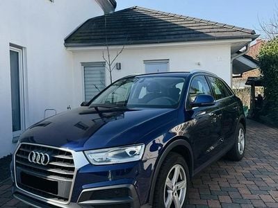 Gebraucht Audi Q3 Design 150 PS (110 kW) 2018 Blau SUV