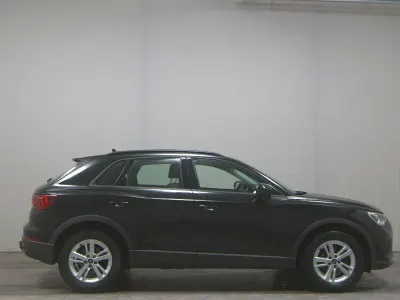 Gebraucht Audi Q3 Sport 150 PS (110 kW) 2022 Schwarz SUV