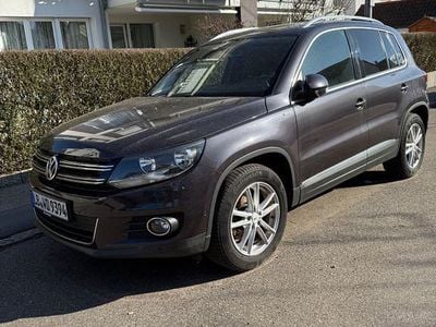 Gebraucht VW Tiguan LOUNGE 150 PS (110 kW) 2015 Grau SUV