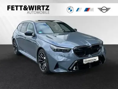 Gebraucht BMW M5 Performance 727 PS (534 kW) 2025 Bmw individual storm bay metallic Kombi