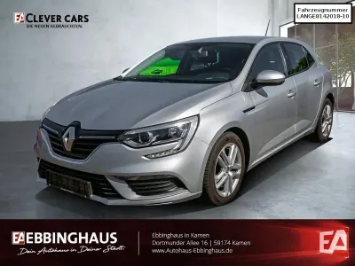 Usata Renault Mégane Play 132 CV (97 kW) 2018 Grigio Berlina