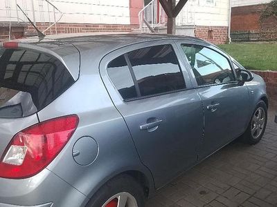 Second-hand Opel Corsa 85 CP (62 kW) 2007 Alb Hatchback
