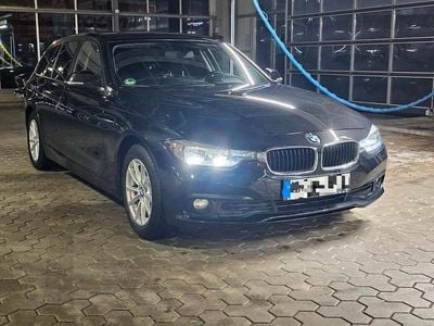 Gebraucht BMW 318 136 PS (100 kW) 2016 Schwarz Kombi