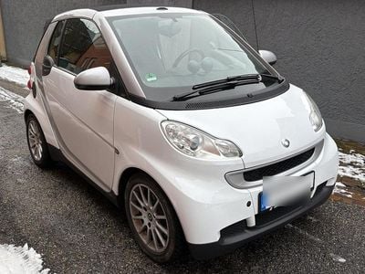 Weiß Gebraucht 2009 Smart ForTwo Cabrio Cabrio | 4.799 € (Fairer Preis)