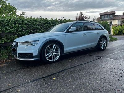 Weiß Gebraucht 2015 Audi A6 Allroad Ambiente Kombi | 14.500 € (Teuer)