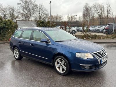 Gebraucht VW Passat 140 PS (102 kW) 2007 Blau Kombi
