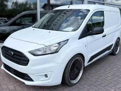 Gebraucht Ford Transit Connect Trend 101 PS (74 kW) 2023 Frostweiß Van / Kleinbus