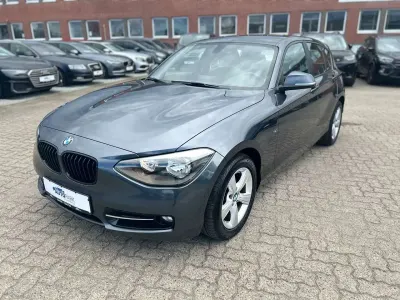 Gebraucht BMW 116 Sport Line 116 PS (85 kW) 2015 Grau Kleinwagen