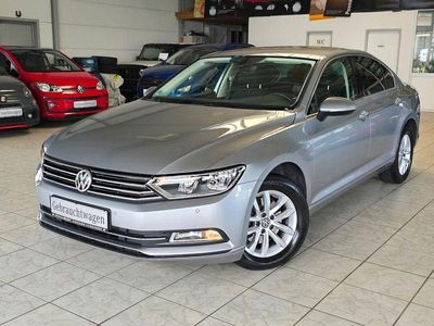 Silber Gebraucht 2018 VW Passat Comfortline Limousine | 15.999 € (Fairer Preis)