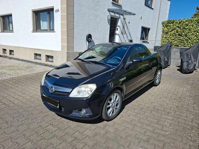 Second-hand Opel Tigra 90 CP (66 kW) 2007 Negru Cabrio