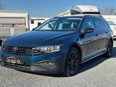 Usata VW Passat Business 150 CV (110 kW) 2023 Blu Station wagon