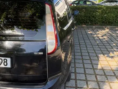 Gebraucht Ford Focus Titanium 136 PS (100 kW) 2010 Schwarz Limousine
