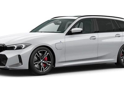 Individual Gebraucht 2025 BMW 330e Comfort Edition Kombi | 53.963 € (Fairer Preis)