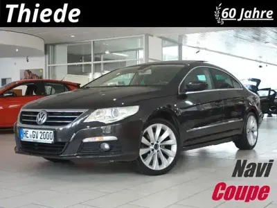 Gebraucht VW Passat 140 PS (102 kW) 2010 Moccaanthrazit metallic Coupé