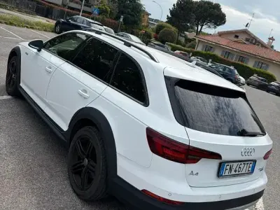 Gebraucht Audi A4 Allroad Sport 163 PS (119 kW) 2018 Schwarz Kombi
