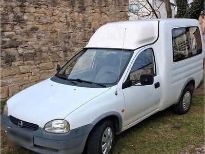 Gebraucht Opel Combo 80 PS (58 kW) 2000 Weiß Pickup