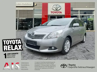 Gebraucht Toyota Verso Edition 147 PS (108 kW) 2011 Grey metallic Van / Kleinbus