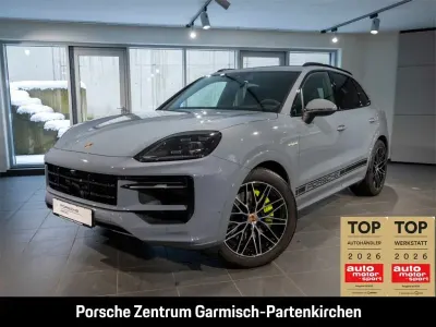 Gebraucht Porsche Cayenne E-Hybrid 470 PS (345 kW) 2024 Grau SUV