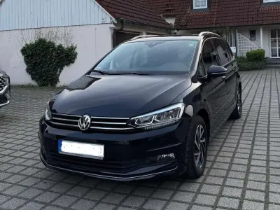 Gebraucht VW Touran Join 116 PS (85 kW) 2019 Schwarz Van / Kleinbus