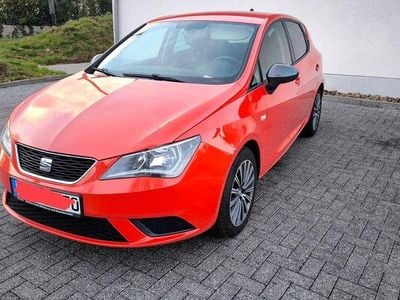 Begagnad Seat Ibiza CONNECT 95 HK (69 kW) 2015 Orange Halvkombi