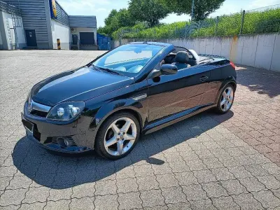 Gebraucht Opel Tigra Sport 125 PS (91 kW) 2004 Schwarz Cabrio