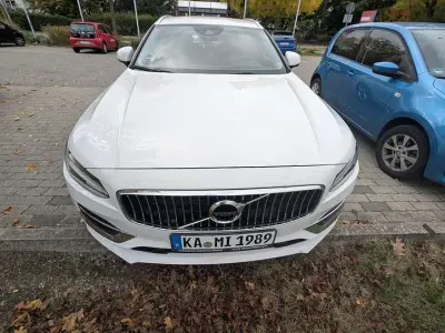 Second-hand Volvo V90 Inscription 190 CP (139 kW) 2017 Alb Break