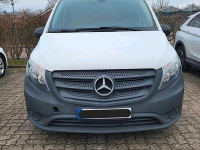 Mercedes Vito