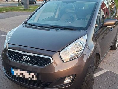 Second-hand Kia Venga FIFA World Cup Edition 125 CP (91 kW) 2012 Bej Hatchback