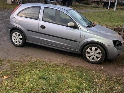 Usata Opel Corsa 75 CV (55 kW) 2003 Argento Utilitaria