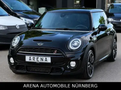 Gebraucht Mini John Cooper Works 192 PS (141 kW) 2019 Schwarz Kleinwagen