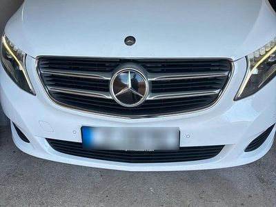 Gebraucht Mercedes V250 190 PS (139 kW) 2015 Weiß Van / Kleinbus